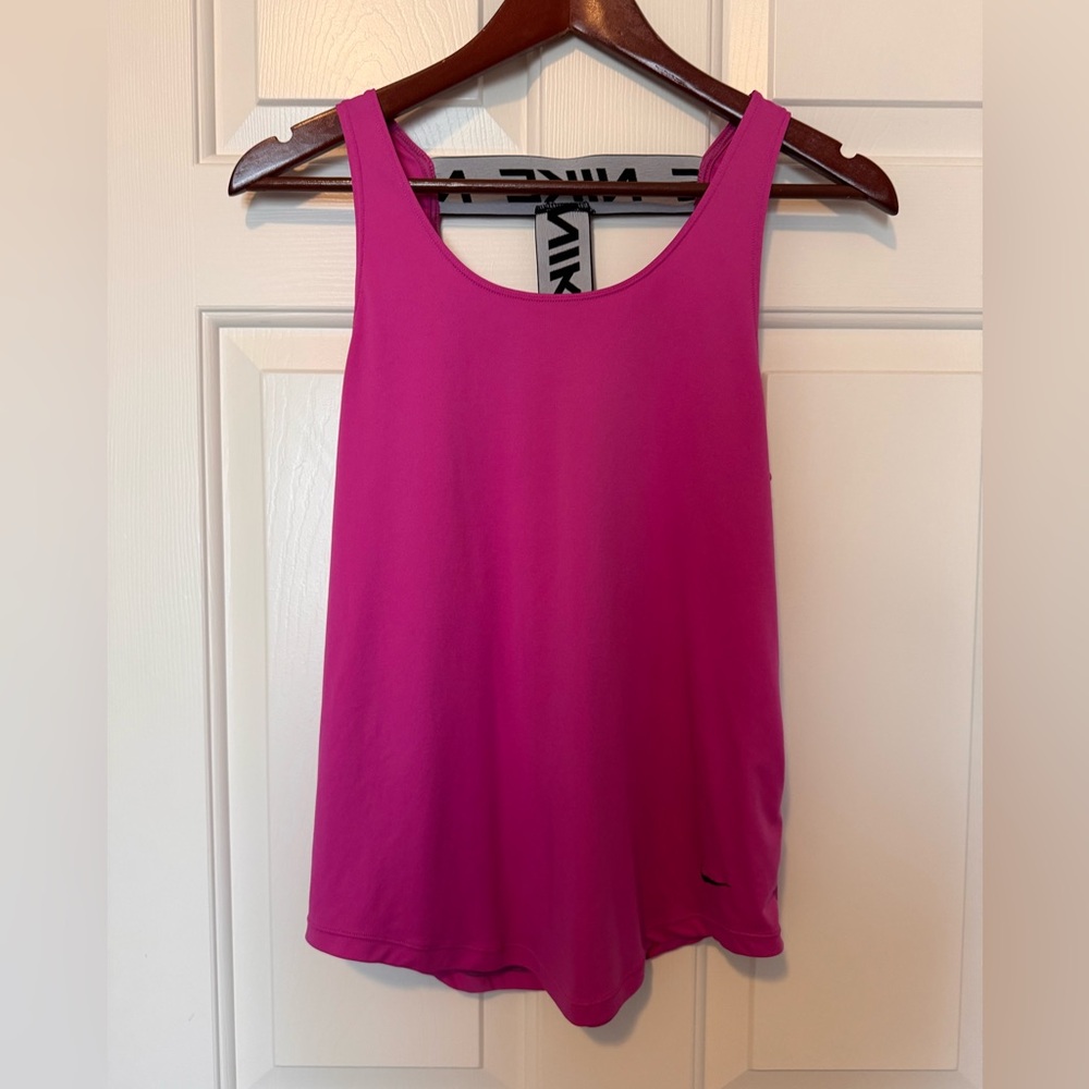 Nike Women's Pink Tank Top